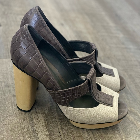 Tory Burch Shoes - Tory Burch Wooden Chunky Heel Open Toe Croc Embossed Platform Shoes